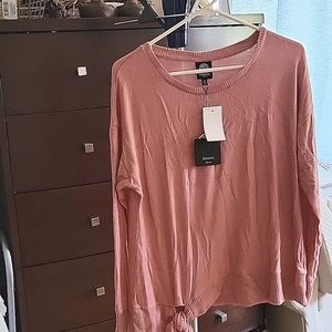 Bobeau rose sweater, nwt. PL PXL XL. Tie on waist.